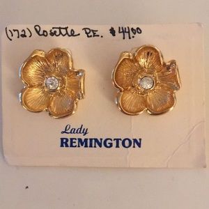 Vintage flower earrings